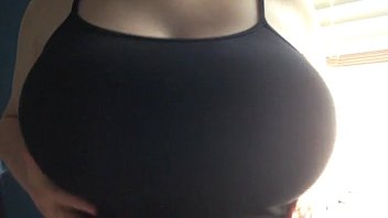 Big boobs black bra - www.bustyteencamgirls.com